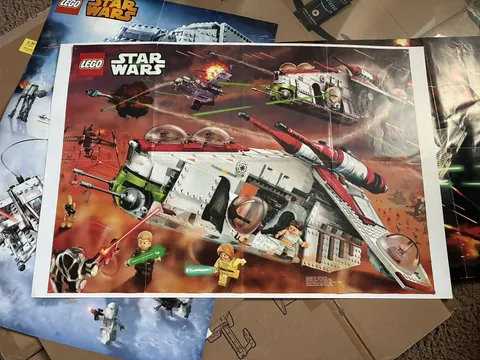 1x HUGE Retired (2014) LEGO STAR WARS Poster 23" x 33" Republic Gunship