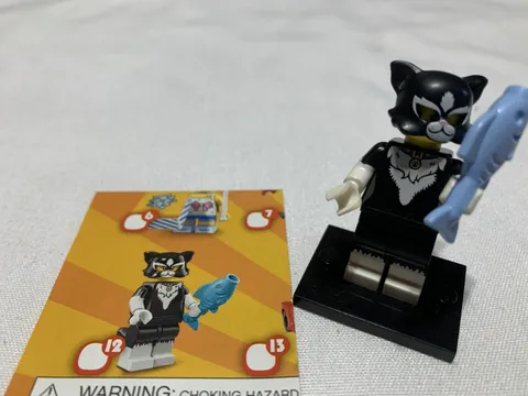 LEGO Series 18 Collectible Minifigures 71021 - Cat Costume Girl