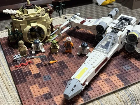 Lego Star Wars Ultimate Dagobah Display 75301 + 75208 X-Wing Yoda Hut LUKE R2D2