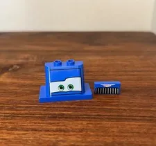 Lego Cars Ivan Mater Blue Windscreen Eyes & Ivan Plate Replacement Parts
