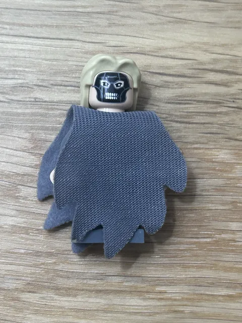 Vintage LEGO Harry Potter 4766 Minifigure Lucius Malfoy Death Eater hp073a