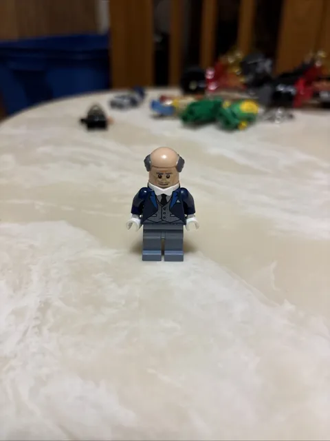 LEGO Alfred Pennyworth SH0313