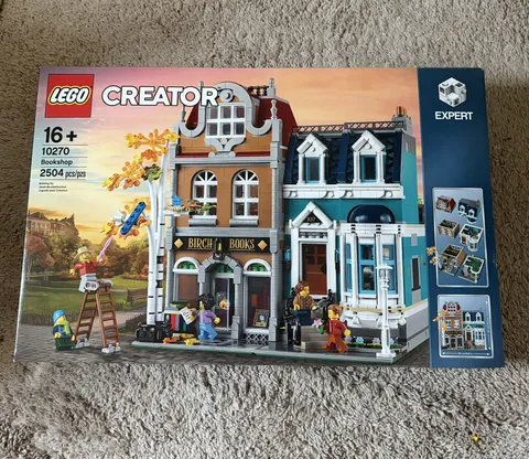LEGO CREATOR: Bookshop (10270) New And Sealed