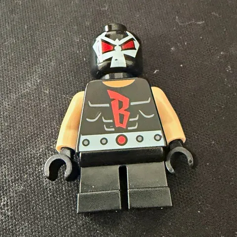 LEGO Bane Minifigure Mighty Micros Black Red Cracked Arm