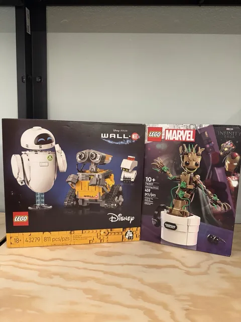 Lego Disney Icon Bundle 76297 Dancing Groot + 43279 Wall-E & Eve New Sealed