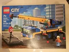 LEGO 60324 CITY Mobile Crane New Sealed Box. Retired 340 Pieces 2 Characters 