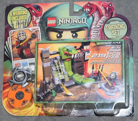 NEW LEGO 9558 Training Set Ninjago Rise of the Snakes Spinner