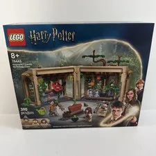 LEGO Harry Potter Hogwarts Castle: Herbology Class 76445 New In Box
