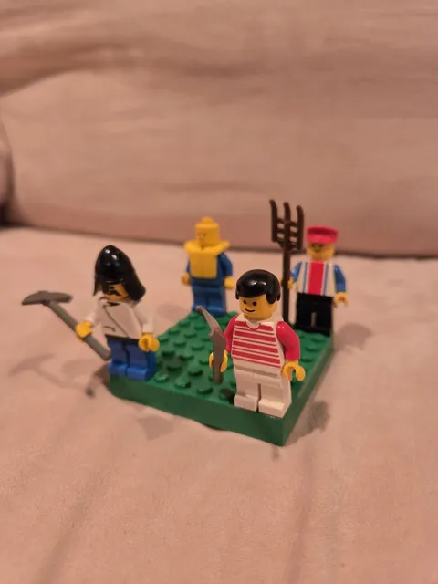 Vintage Lego Minifigs and Accessories, Baseplate Included