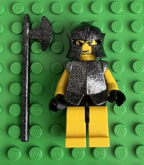 Lego Castle Knights Kingdom II Rogue Knight Minifigure cas299