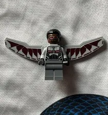 Lego Marvel Superheroes Falcon (Captain America: Civil War) Minifigure sh261