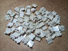 LEGO BULK LOT OF 72 WHITE 1X2-2X2 BRACKETS #44728