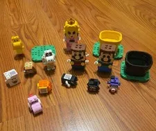 LEGO Super Mario Lot - Mario Luigi Princess Peach - Interactive Figures & Pieces