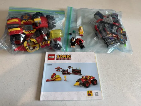 LEGO Sonic the Hedgehog 76999 super sonic vs egg driller