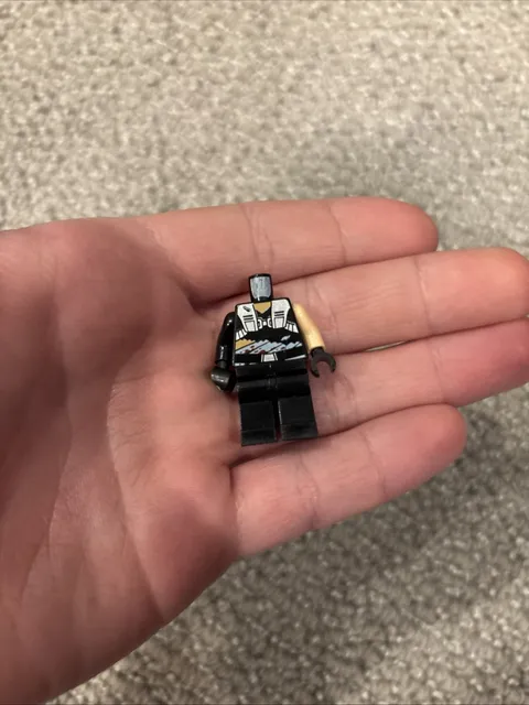 LEGO Star Wars Starkiller Galen Marek Minifigure BODY AND LEGS ONLY