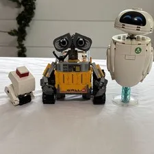 LEGO Disney Pixar WALL-E & EVE Building Set 43279 Complete (no Instructions)