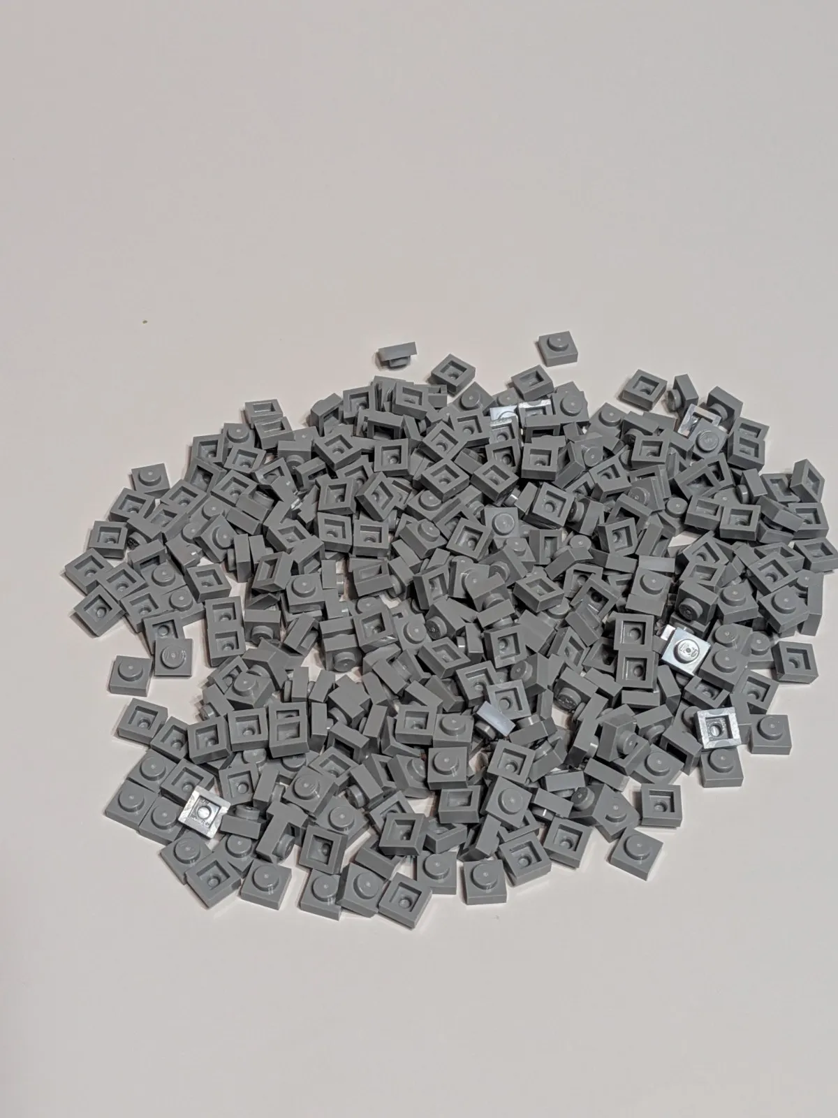 LEGO Replacement 3024 Parts (300pcs) Plate 1 x 1 - Light Grey