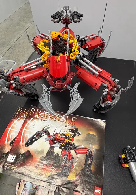 LEGO Bionicle 8996 Skopio XV-1 Rider Figure Pre Owned