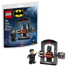 LEGO DC Super Heroes Batman Bruce Wayne and the Batsuit Polybag Set 30726