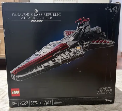 LEGO Star Wars: Republic Venator Class Cruiser 75367 OPENED SEALED BAGS NO FIGS