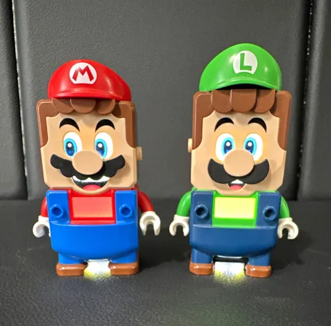 LEGO Super Mario Mario & Luigi Light-Up Electronic Minifigures Gaming Figures