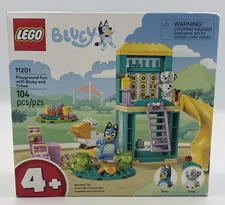 LEGO Bluey 104pc PLAYGROUND FUN WITH BLUEY & CHLOE Building Set #11201