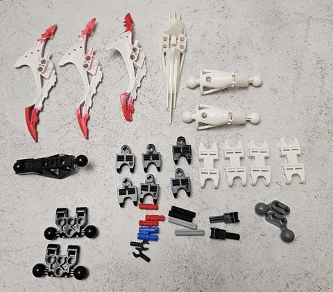 LEGO Bionicle Barraki Pridak (8921) - Incomplete Set with Manual