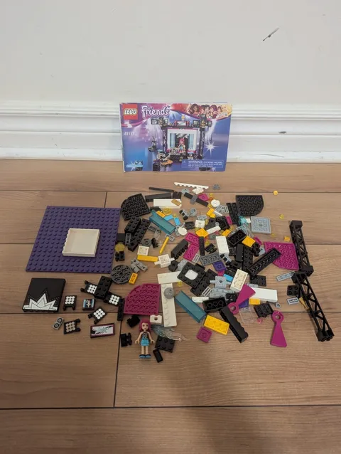 LEGO FRIENDS Pop Star TV Studio 41117 Retired Complete With Manual