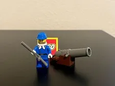 LEGO 1996 Cavalry Colonel/Soldier (ww004) w/cannon Rare/Retired Excellent Cond.