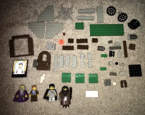 Vintage Harry Potter Lego Pieces And Figures. 50 Pieces Assorted.