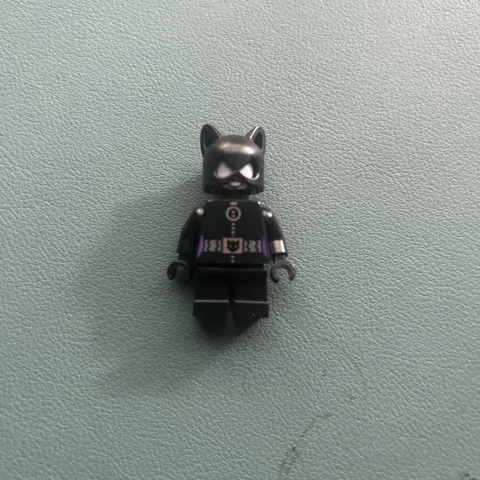 Lego Catwoman - Black Suit, Short Legs Sh0243