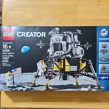 LEGO Creator 10266 NASA Apollo 11 Lunar Lander Set 1087pcs Ages 16+