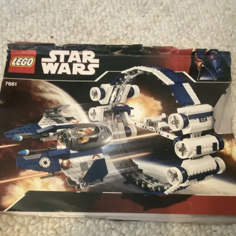 LEGO Star Wars Jedi Starfighter w/ Hyperdrive Booster Ring 7661 575 Pcs 8-12 Box