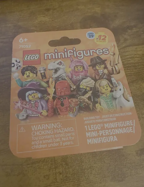 LEGO Minifigures Series 29 Mysterious Ronin #11 Minifigure 71052