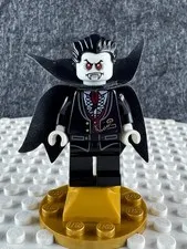 LEGO Lord Vampyre with Cape mof007 Retired Collectible Minifigure