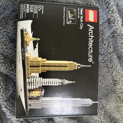 LEGO ARCHITECTURE: New York City (21028)