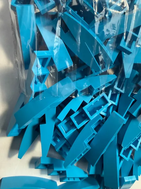 LEGO-NEW-#61678-DARK AZURE-SLOPE CURVED 4 X 1 -25 PIECES