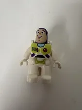 This is a LEGO Duplo Figure Buzz Lightyear, part number 47394pb128