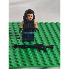 LEGO Carasynthia “Cara” Dune Minifigure - AT - ST Raider SW 1058