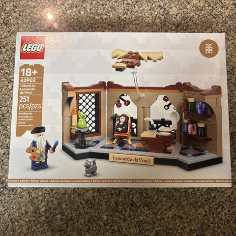 LEGO Tribute to Leonardo da Vinci - Limited Edition GWP - 40902 - NEW - SEALED