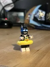 LEGO Minifigures The LEGO Batman Movie Batman Swimsuit w/ Duck Swim Ring