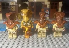 LEGO Minifigures Lot of 4 Brown/Orange Hooded Snake Warriors & Gold Serpent