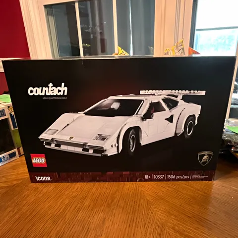 LEGO Icons Lamborghini Countach 5000 Quattrovalvole 10337 1506pcs