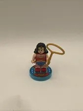 Lego Dimensions Wonder Woman Minifigure w/ Gold Lasso Base Tag