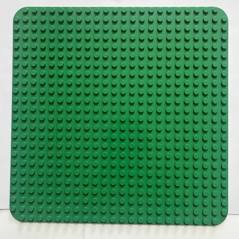 LEGO DUPLO Baseplate 15x15” Square Rounded Corners Green Building 34278 READ GUC