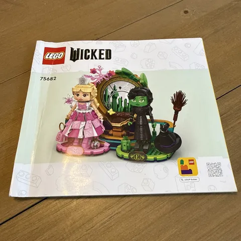 Lego MANUAL ONLY Wicked Elphaba & Glinda Figures #75682