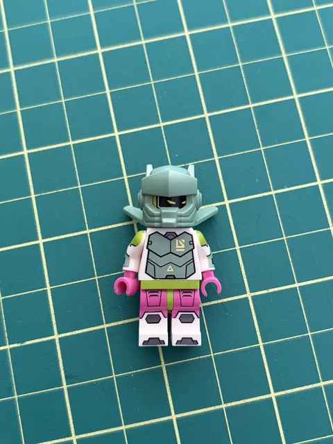 LEGO Robot Warrior Collectible Minifigure Series 24 CMF