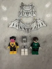 LEGO Super Heroes Minifigure Lot From Set 76025