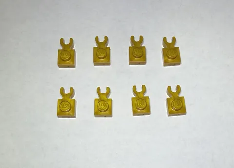 Lego Lot Of 8 Warm Gold 1x1 Plate With Holder Holders New City Horizontal Arm