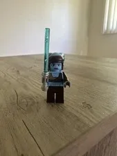 LEGO Minifigure Star Wars Aayla Secura Large Eyes Minifigure